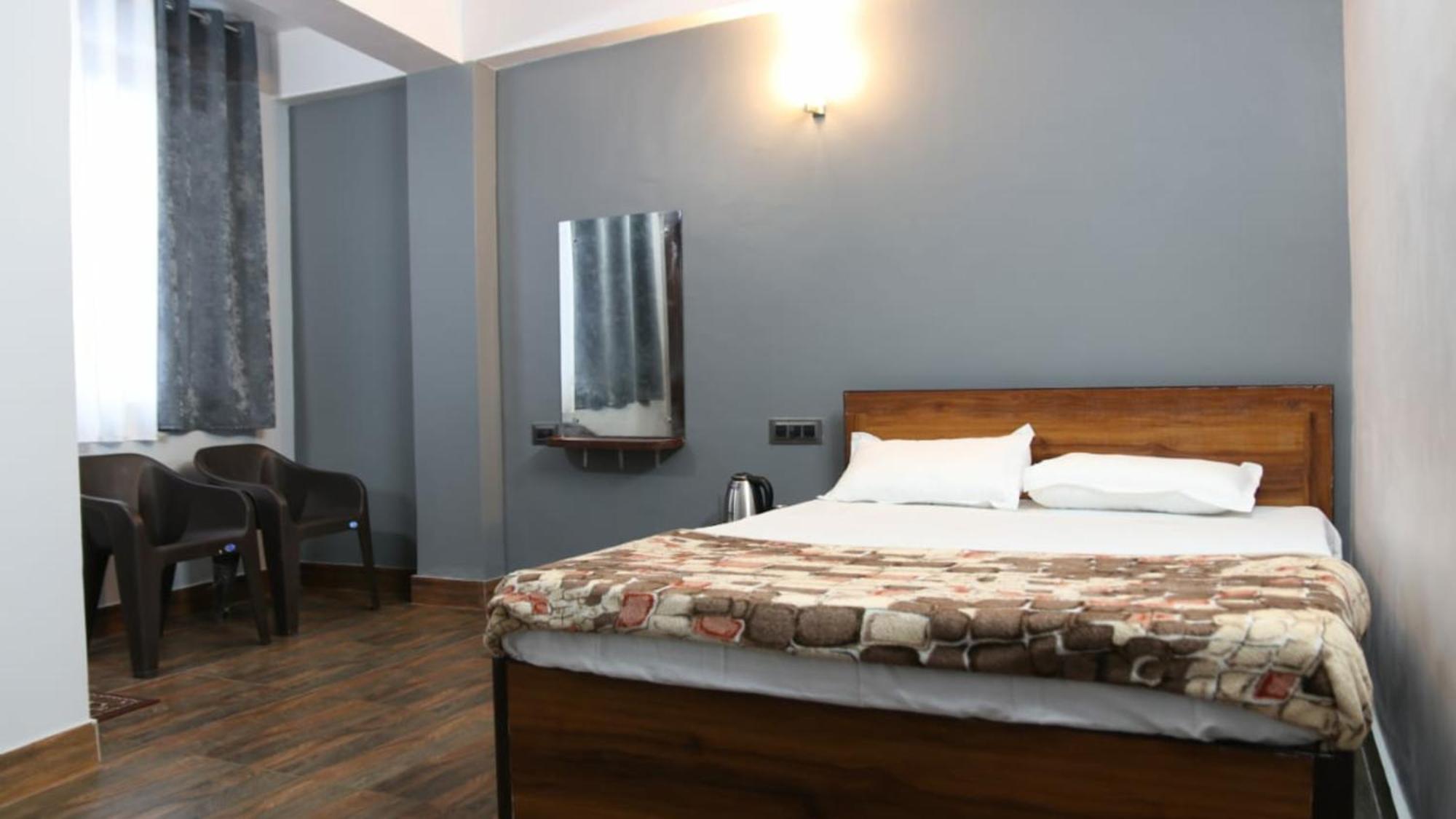 Hotel Pitstop Darjeeling - Excellent Service Recommended & Couple Friendly Darjeeling (West Bengal) Exterior foto