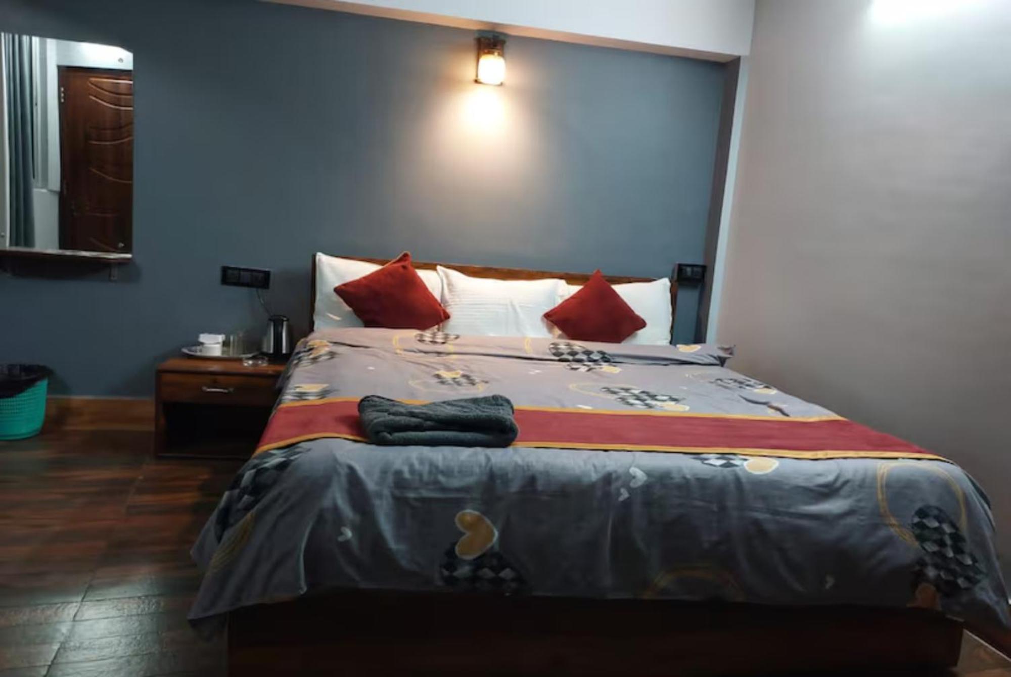 Hotel Pitstop Darjeeling - Excellent Service Recommended & Couple Friendly Darjeeling (West Bengal) Exterior foto
